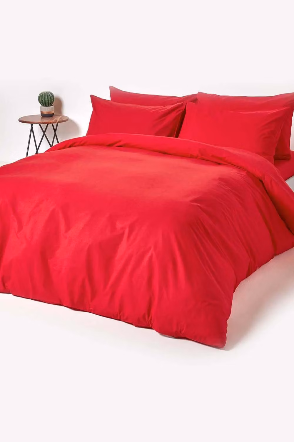 Homescapes Red Egyptian Cotton Percale Fitted Sheet, Double, 200 Thread Count, W/D/H: 140 x 200 x 30.48 cm – 3