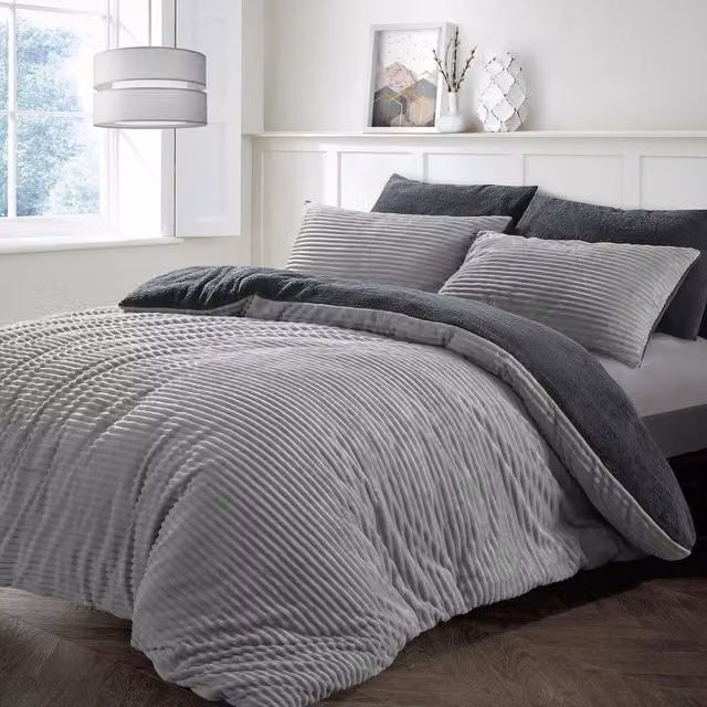 VELOSSO Reversible Silver Plush Cord and Teddy Soft Fleece Duvet Set and Pillowcase, Single, W/H: 90 x 200 cm