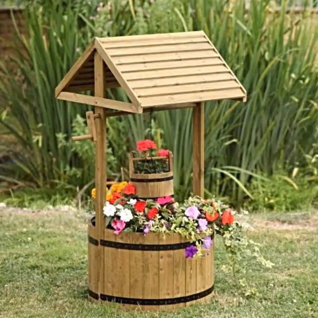 Marco Paul Giant Wishing Well Flower Planter in Brown, W/D/H: 125.0 x 64.0 x 64.0 cm