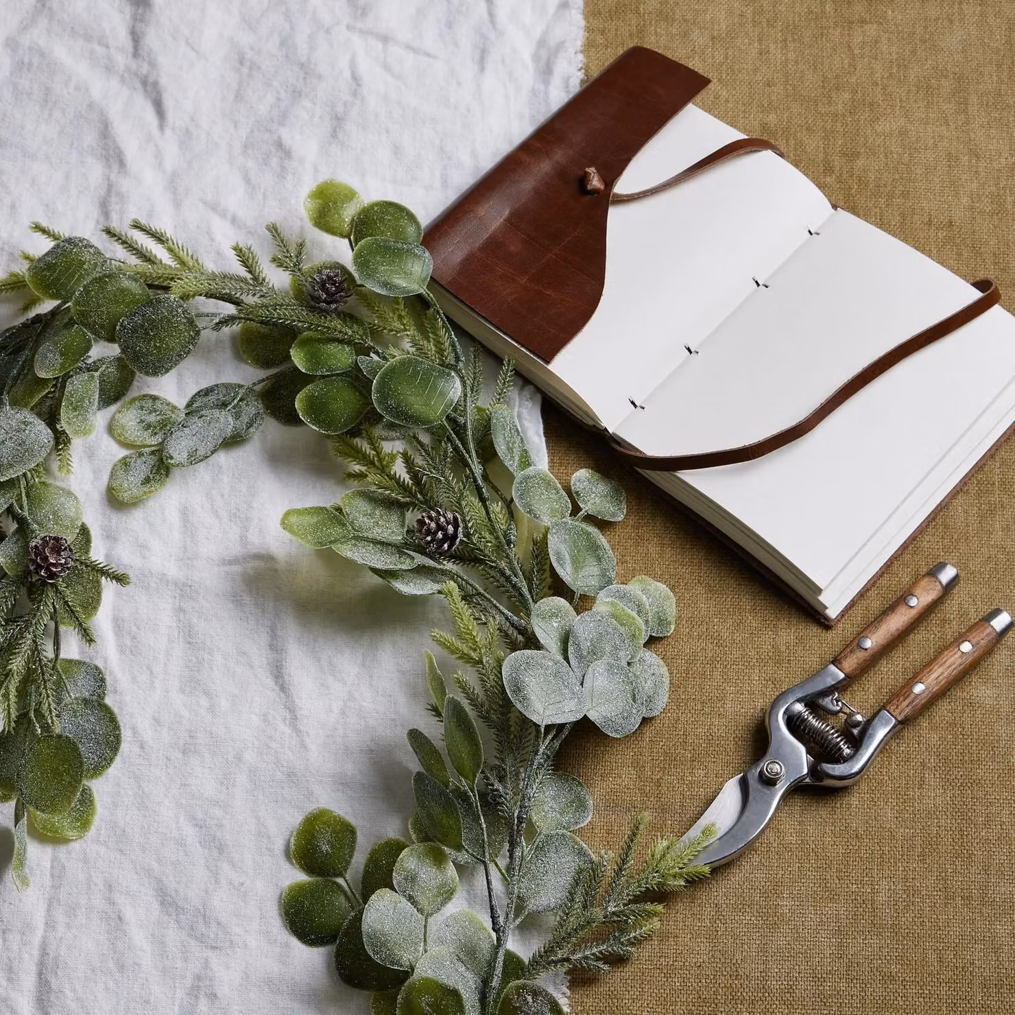 Love Lace White and Green Frosted Pine and Eucalyptus Artificial Floral Garland – 4