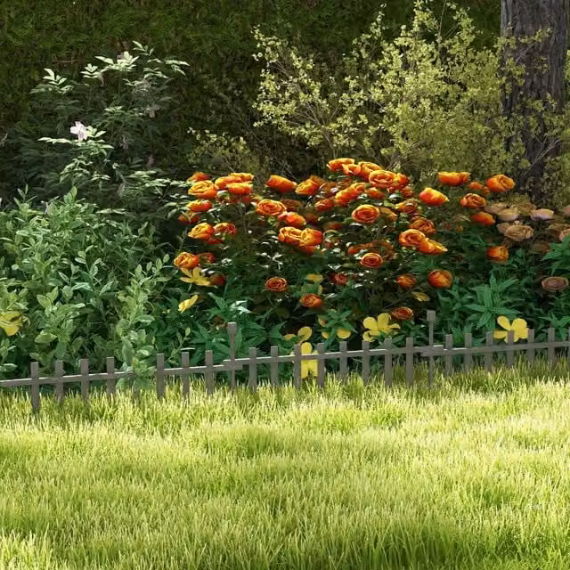 Outsunny 4-Piece Wooden Garden Landscape Edging in Grey
