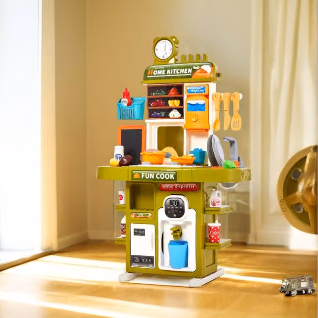 Livingandhome 50 Piece Kitchen Playset in Green