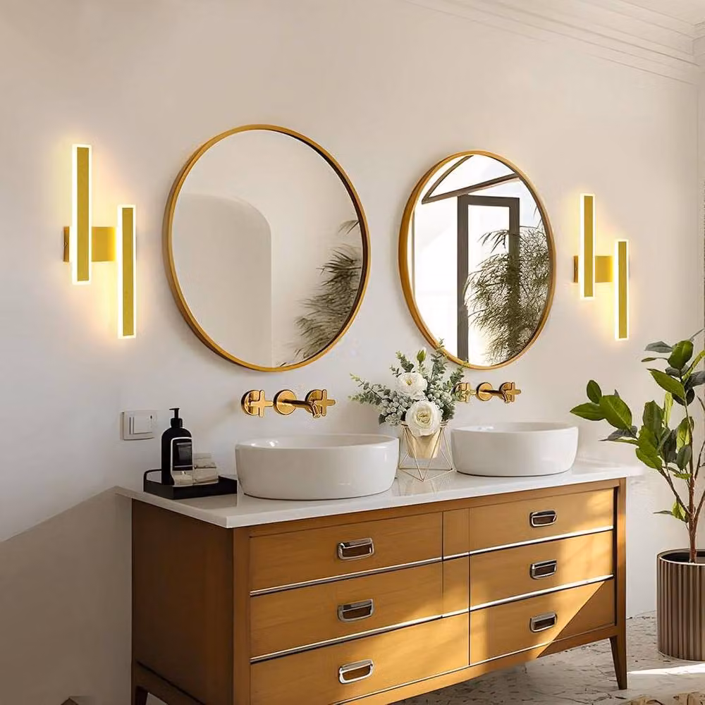 COMELY Modern LED Indoor Wall Light in Gold with Warm White 3000K Acrylic and Metal Finish – 2