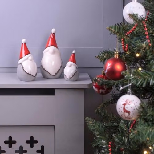 mysmartbuy Set of 3 Ceramic Scandinavian Christmas Gonk Ornaments in White and Multicolour