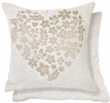 New Edge Blinds Love Heart Chenille Cushion Cover in Beige, W/D/H: 43 x 43 x 1 cm