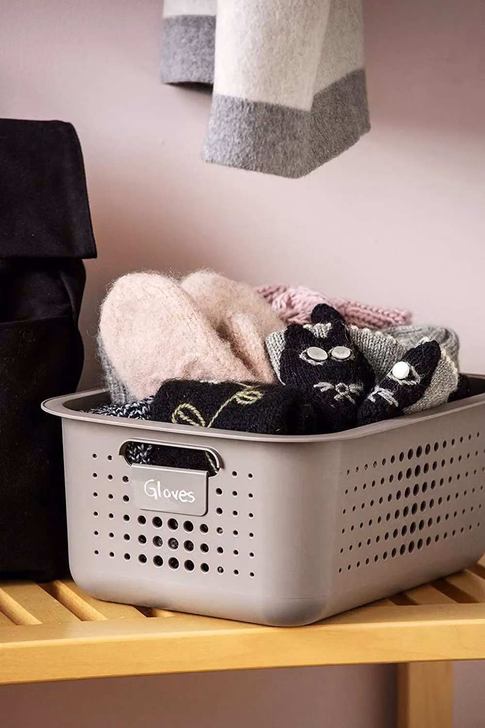 SmartStore Set of 3 Stackable Grey Plastic Baskets with Bamboo Lids – 4