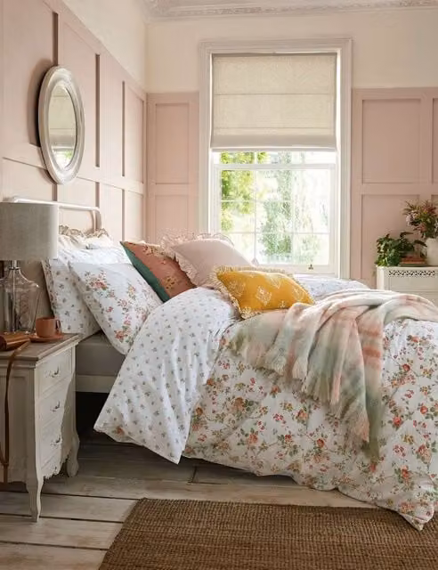 Laura Ashley Mountney Garden Bedding Set, Pink and White Floral Washed Cotton, 180 x 200 cm