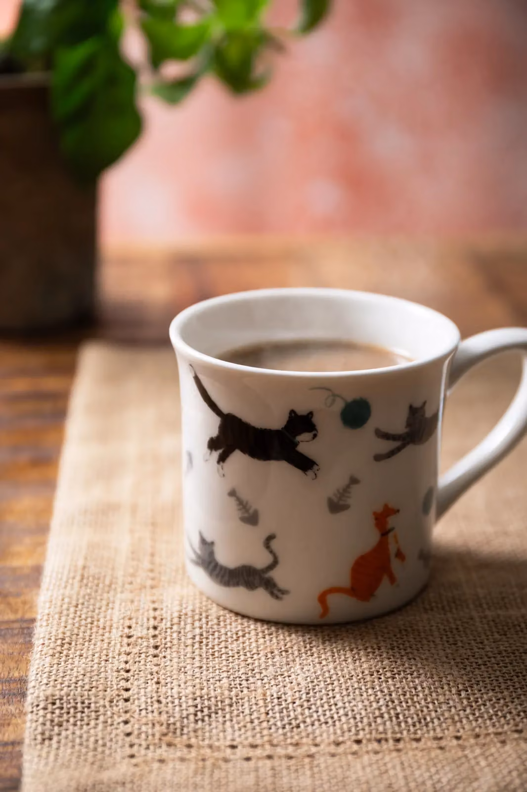 Mikasa Fine Bone China Fluted Mug, Cat, White and Multicolour, 250 ml – 4