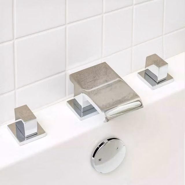 Nes Home Devon Chrome Waterfall Bath Filler Tap in Silver