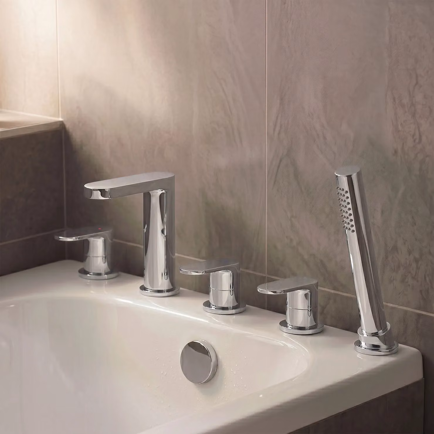 Balterley Current Deck Mounted Round 5 TH Shower Mixer Tap and Shower Kit in Chrome Silver – 3
