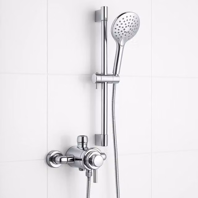 Bathroom Kingdom Conwy Chrome Traditional Thermostatic Shower Set with Hand Shower in Silver