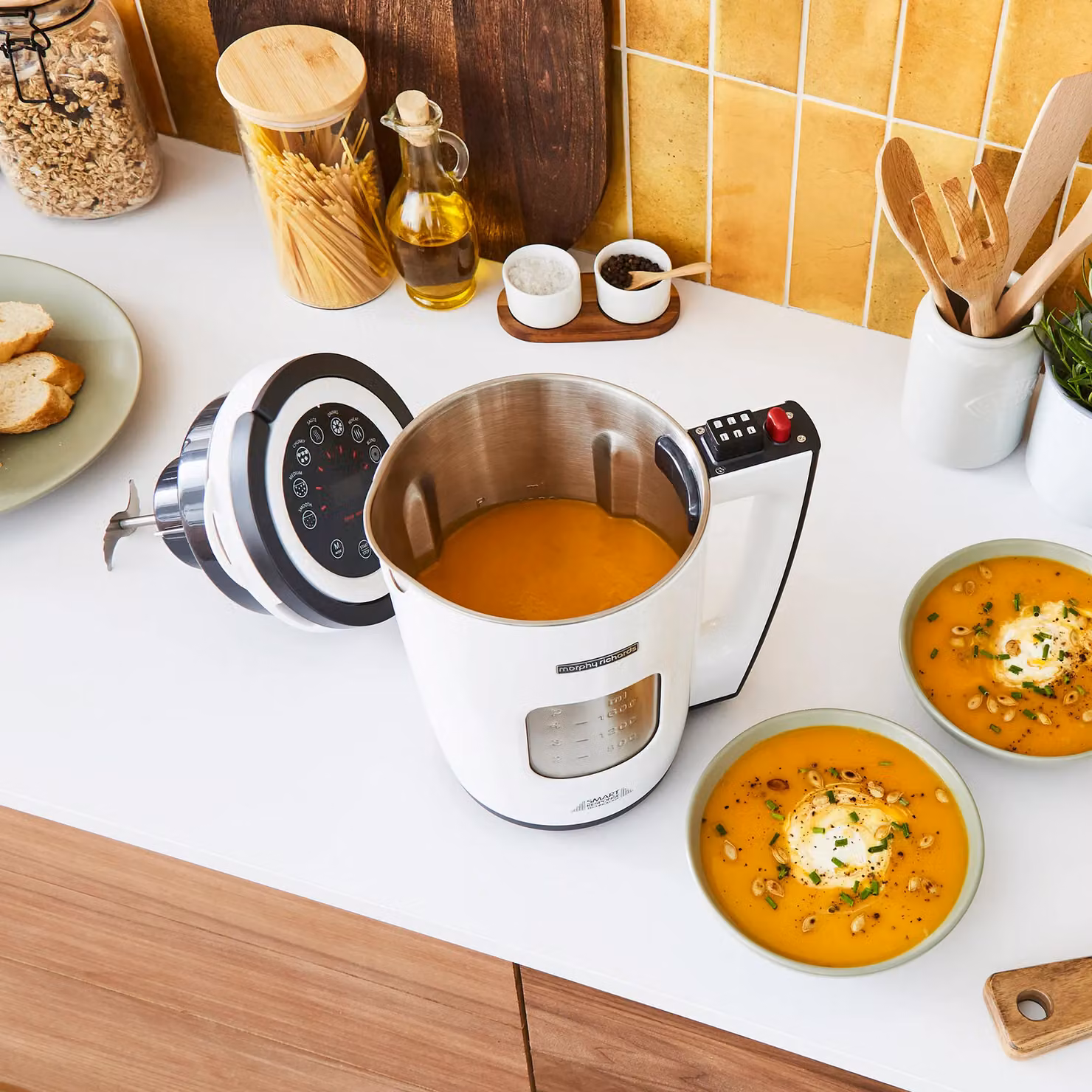 Morphy Richards Total Control Soup Maker in White – 3