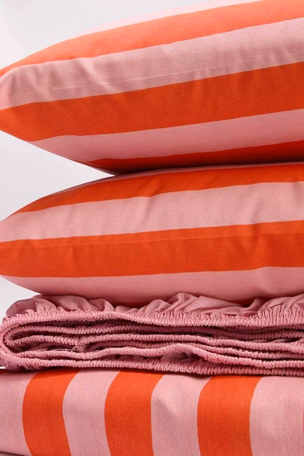WOVCOR Striped Double Duvet Set and Elasticated Fitted Sheet, Multicolour Orange, 200 x 220 cm – 2