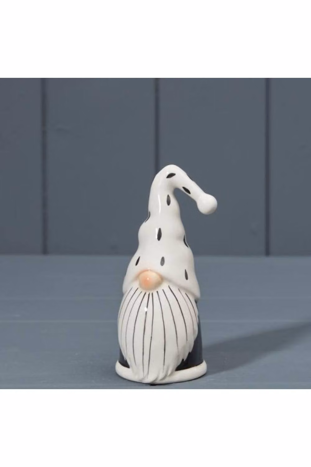 KDMD Black and White Festive Ceramic Santa Tabletop Decoration – 2
