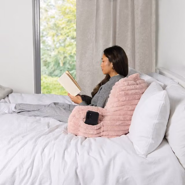 Divante Ribbed Faux Fur Cuddle Chair in Pink