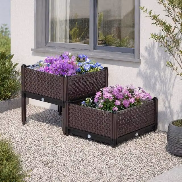 STILVORA Set of 2 Self-Watering Raised Plastic Planters in Brown, W/D/H: 48.0 x 46.5 x 50.0 cm