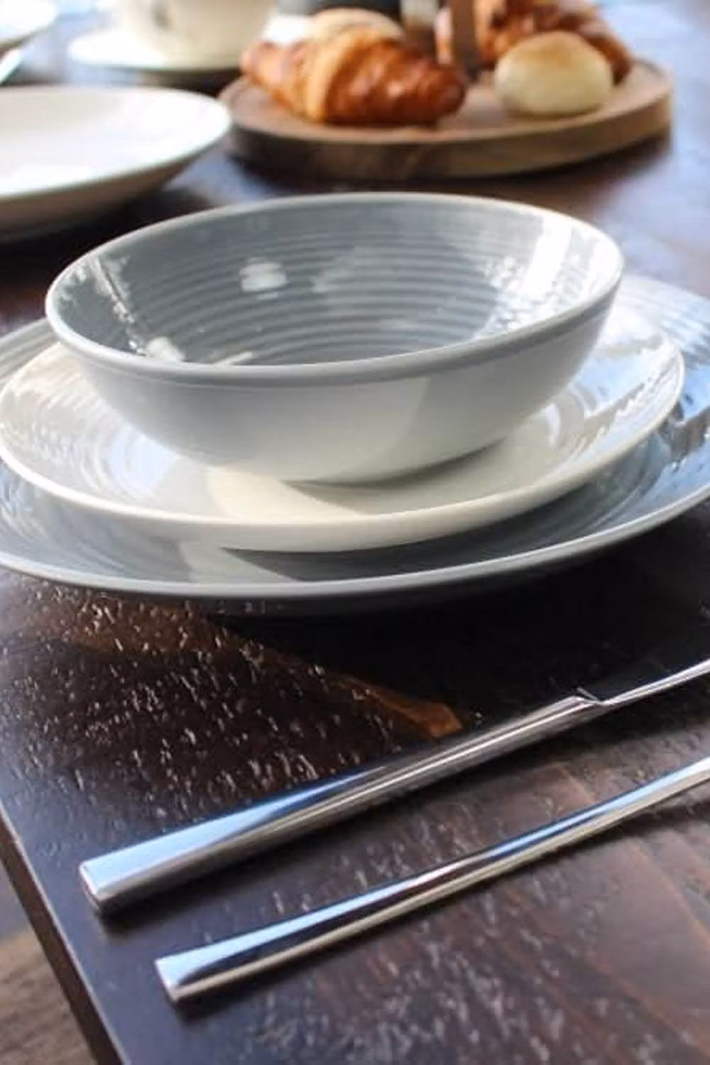 Royal Doulton Gordon Ramsay Maze 12 Piece White Stoneware Dinner Set – 3