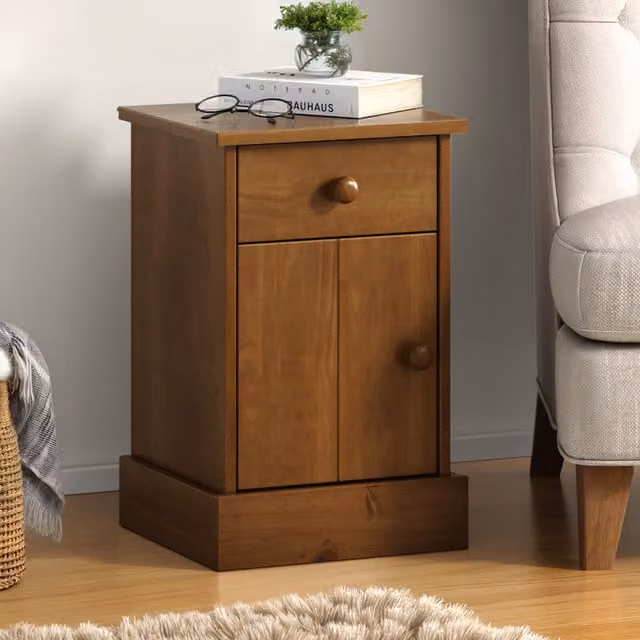 Mercers Furniture Rustic Pine Farmhouse Bedside Cabinet with 1 Door and 1 Drawer in Dark Brown