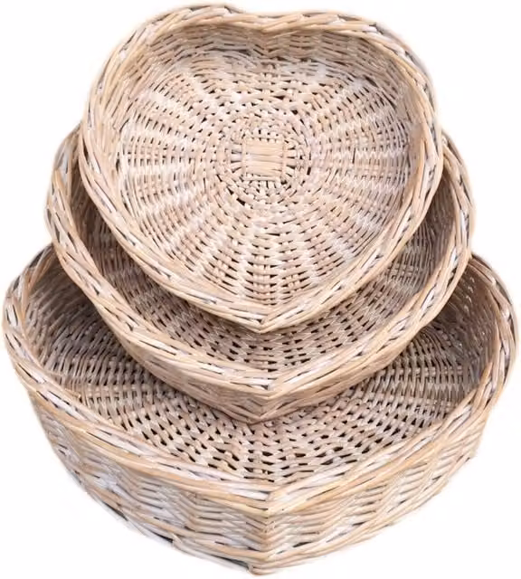 Red Hamper White Wash Heart Shaped Wicker Tray Set of 3, Diameter: 31 cm, White
