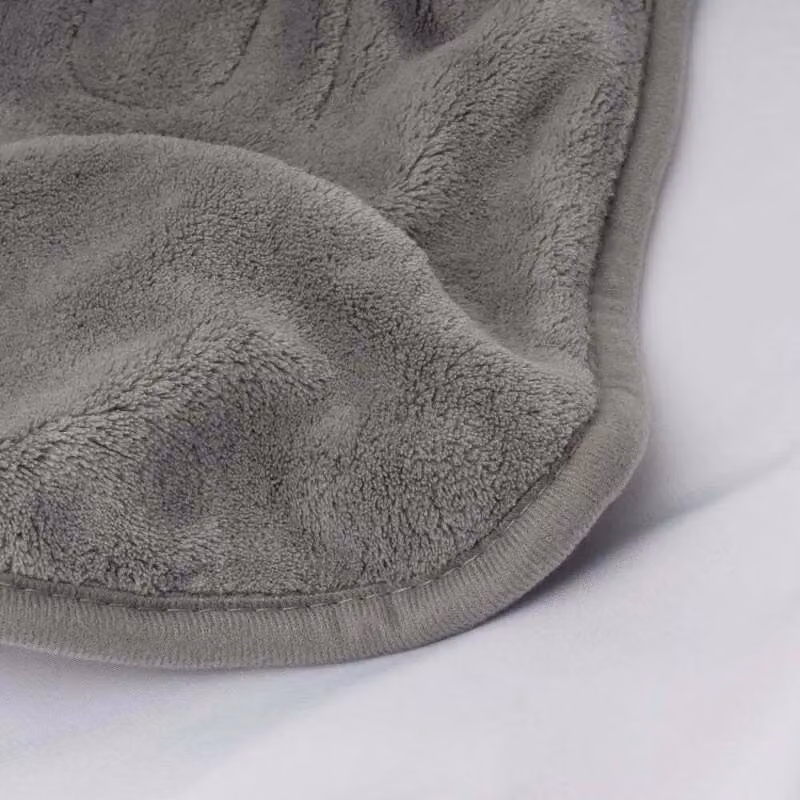 Daewoo Grey Dreamz Electric Heated Throw Blanket with Soft Fleece and Flannel, W/D/H: 160 x 120 x 1 cm – 2