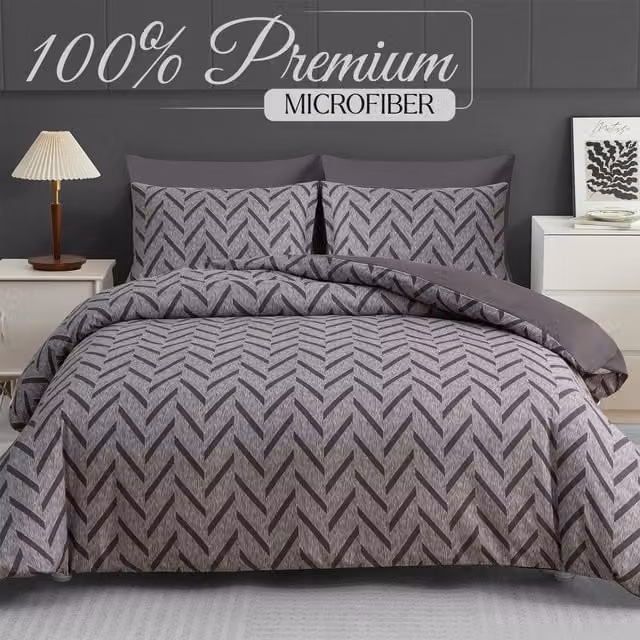 Pamposh Superking Microfibre Duvet Cover Set in Grey and Black with 2 Pillowcases