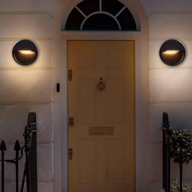 Wyld and Coco Set of 2 Modern Round LED Outdoor Wall Lamps in Black Aluminium and Glass, Diameter: 15 cm