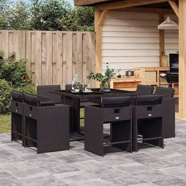 Berkfield Home 8-Seater Black Poly Rattan Garden Dining Set with Glass Top