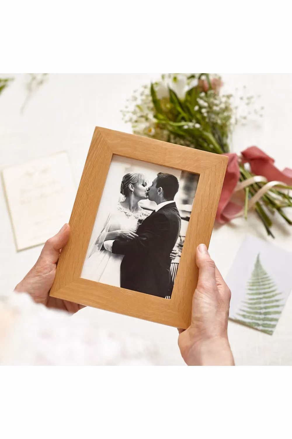 MijMoj Design Modern Rectangular Wood Photo Frame, Brown, H 20.5 x W 15.5 x D 2.0 cm – 2