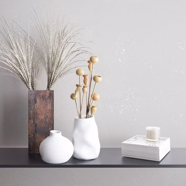 Galerie Industrial Effects Textured Plain Wallpaper in White