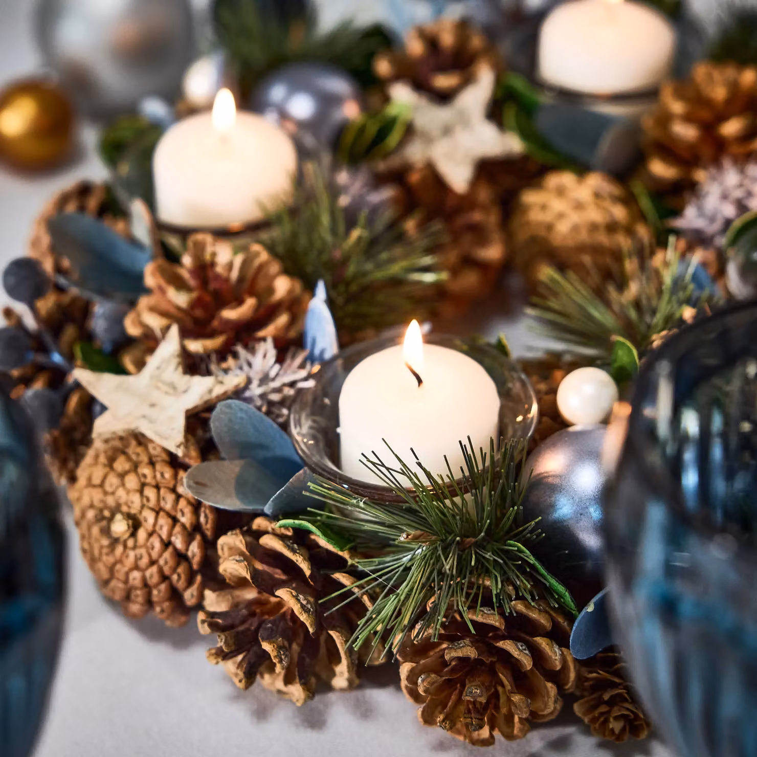Dibor Moonlight Blue Round Glass Tealight Holder Table Centrepiece, Diameter: 30 cm – 4