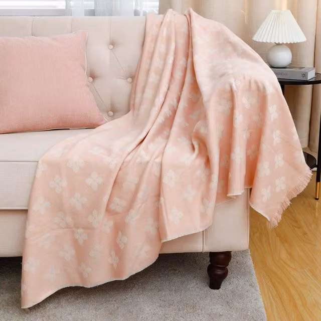 Divante Spring Floral Throw with Fringes in Pink