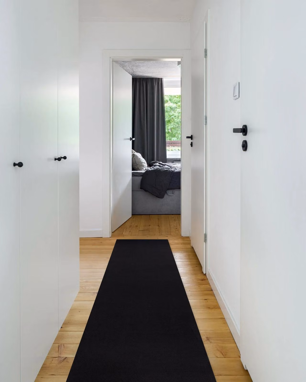 RugsX Rumba Anti-Slip Runner in Black, W: 70 cm x L: 610 cm – 3