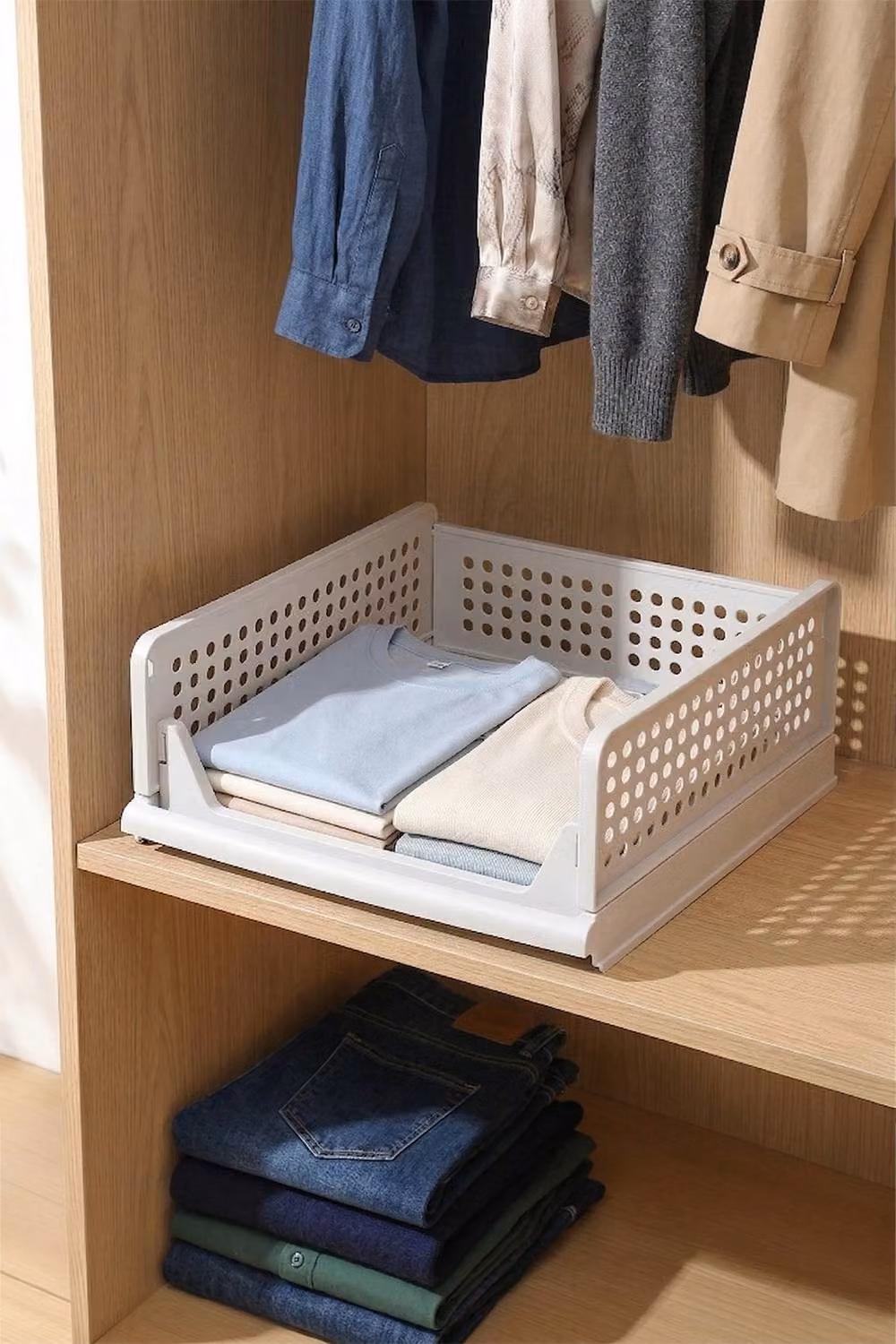Garden Sanctuary Stackable Plastic Mesh Clothes Storage Basket Organiser in White – 2