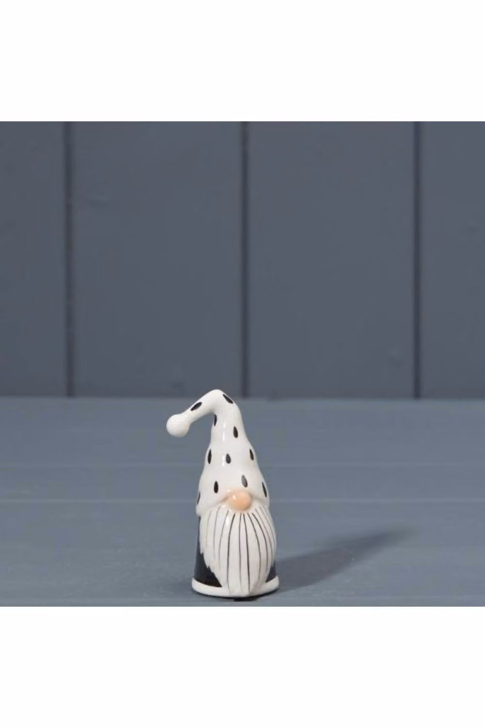 KDMD Charming Black and White Dotted Ceramic Santa Tabletop Christmas Decoration – 2