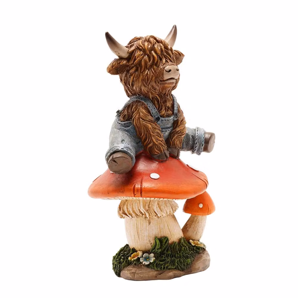 Country Living Highland Cow on a Mushroom Tabletop Ornament in Brown, Red and Multicolour – 2