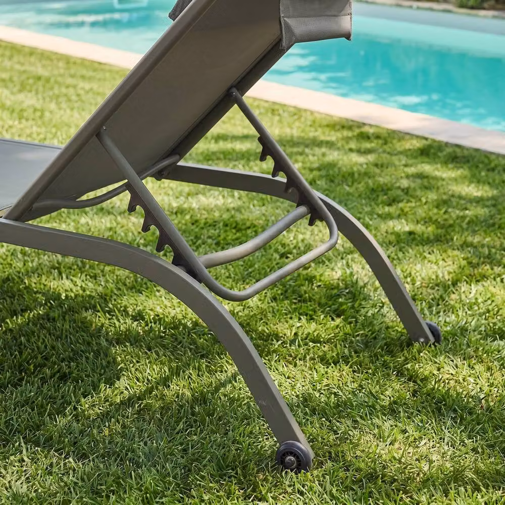 sweeek Set of 2 Khaki Multi-Position Steel Sun Loungers with Textilene Fabric, Cushions, Armrests and Castors – 4