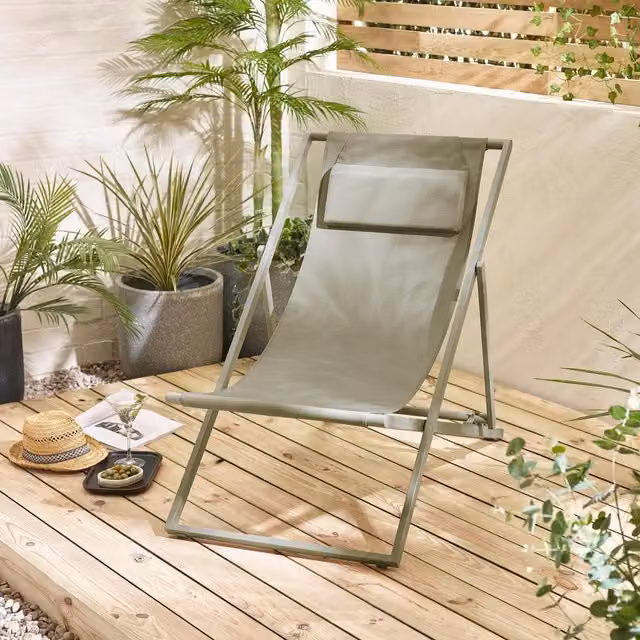 FurnitureboxUK Pair of Corsica Outdoor Deckchairs in Green with Retro Design, Powder Coated Steel and Textilene Fabric