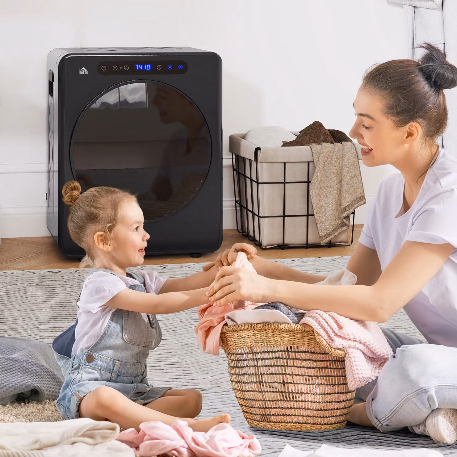 HOMCOM Black Compact Front Loader Tumble Dryer with 4kg Capacity and Reversible Drum – 8