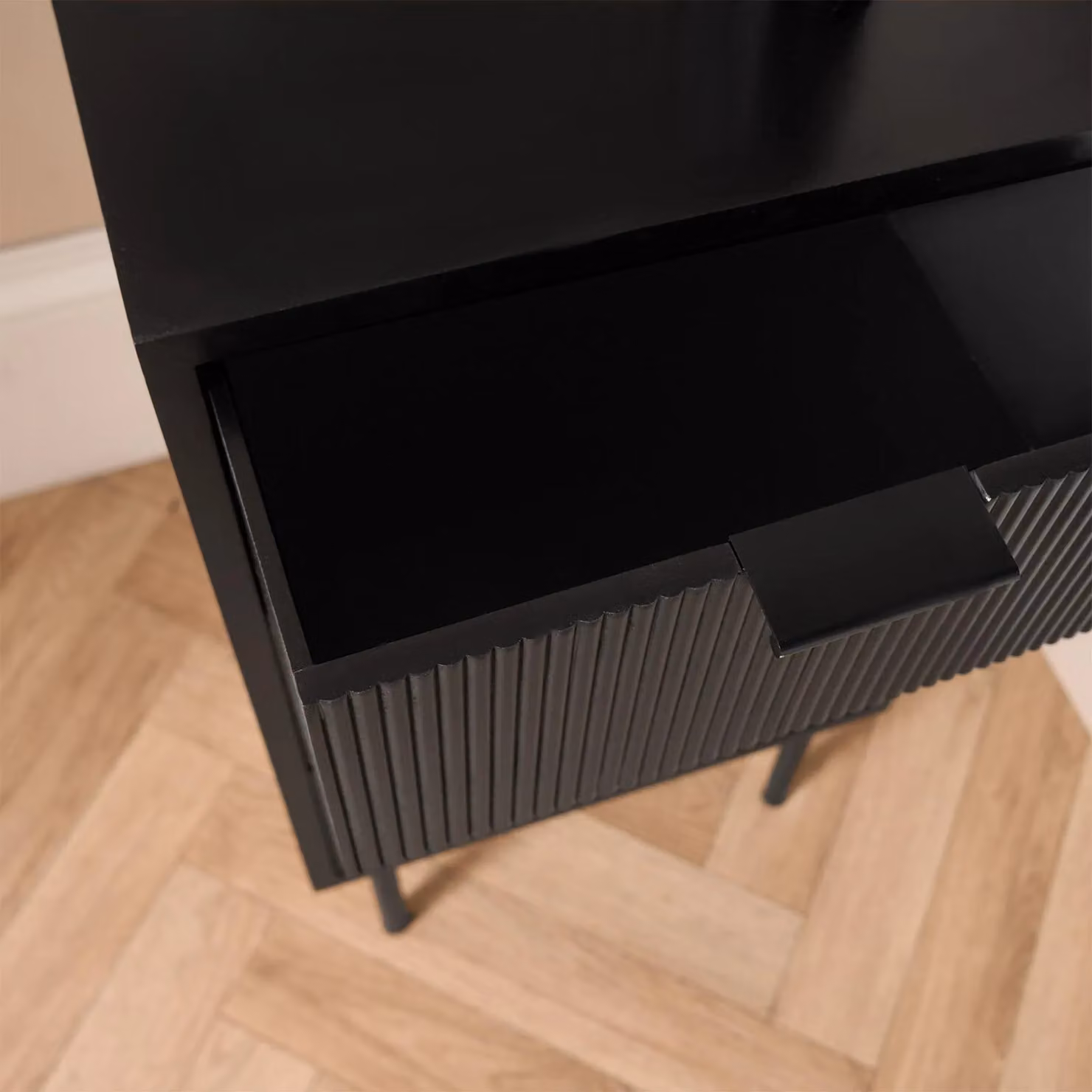 OHS Modern Ribbed 3-Drawer Bedside Table and Office Nightstand in Black – 3