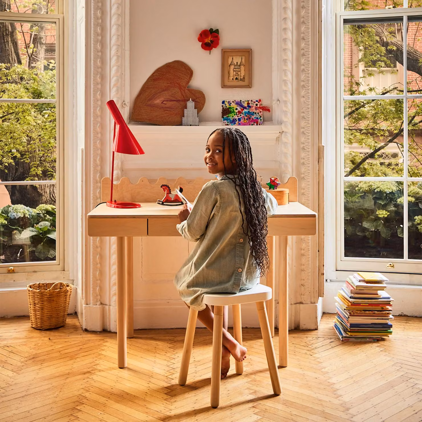 Oeuf NYC Moss Height Adjustable Childrens Desk in Birch Wood – 3