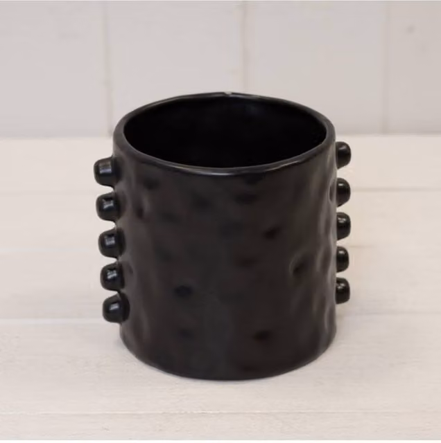 KDMD Dimpled Timeless Black Ceramic Pot with Bobbins