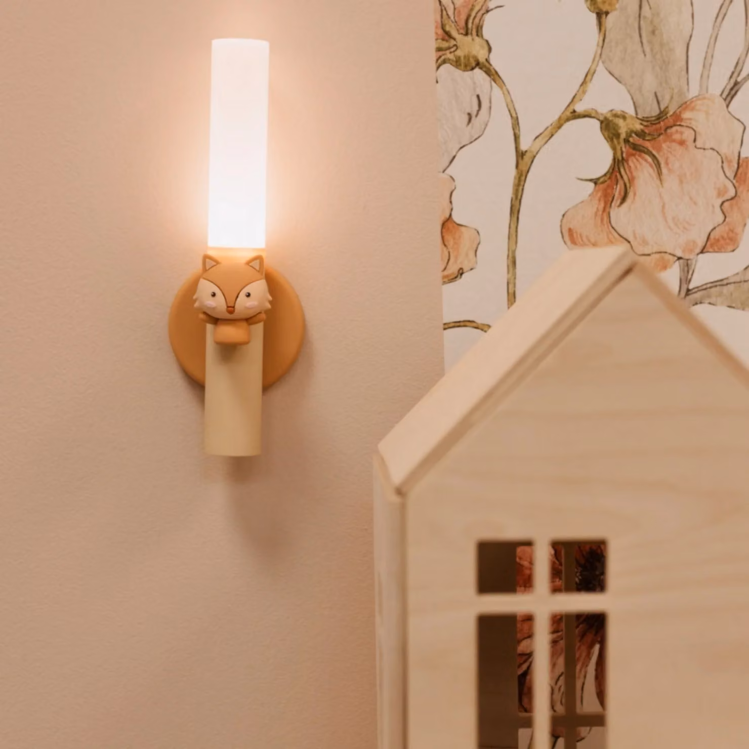 Zoofamily Zoo Light Fox Silicone Night Light in Orange and White with Timer and USB Charging – 3