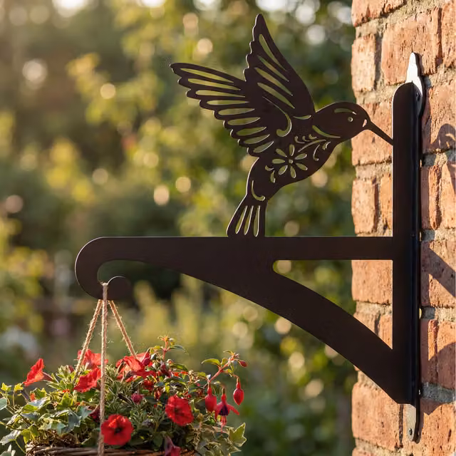 Laser Hut Hummingbird Hanging Basket Bracket in Black Metal
