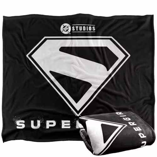 Warner Bros. Supergirl 2026 White Shield Super Soft Fleece Throw Blanket, Multicolour, W: 152 cm, D: 127 cm – 1