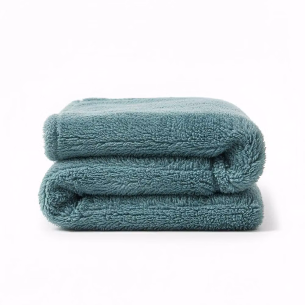 Snug City Extra Fluffy Plush Throw Blanket in Duck Egg Blue, W/D/H: 150 x 200 cm – 2
