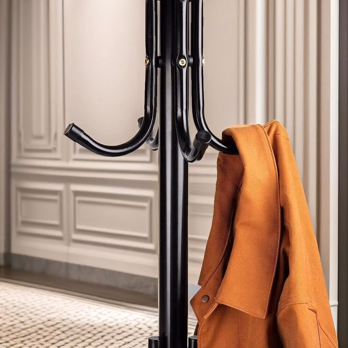 Pirlo Plush Metal Coat Stand with 12 Hooks in Black, H 175 x W 45 x D 45 cm – 2