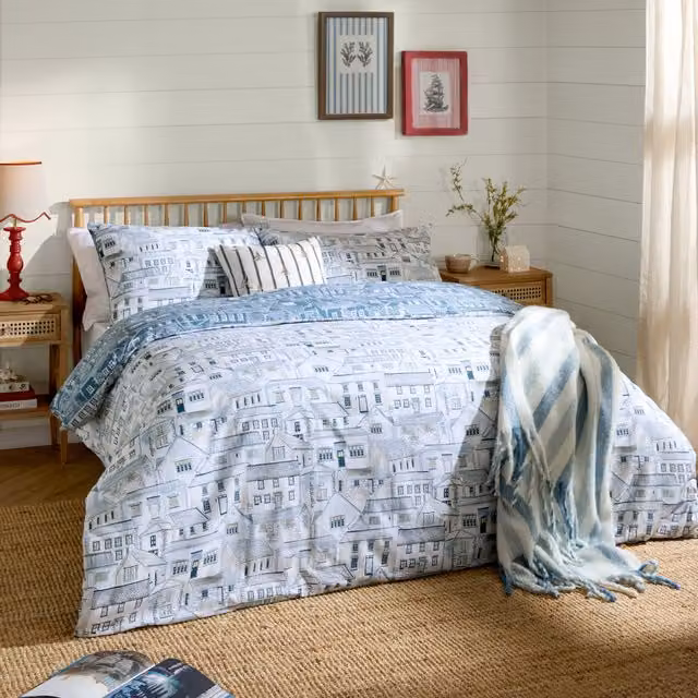 Make It A Home Abersoch Town Reversible Cotton Duvet Cover Set in Maritime Blue, 200 x 200 cm