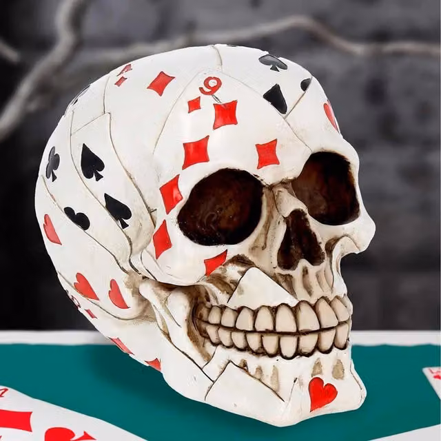 Nemesis Now Dead Mans Hand Playing Card Skull Ornament, White, Height: 15 cm
