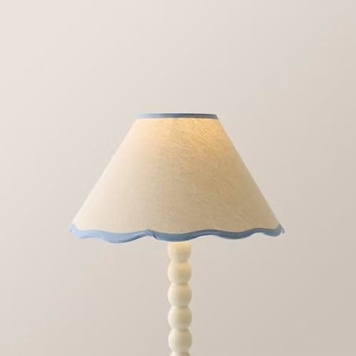ValueLights Small Natural Linen Tapered Clip-On Lamp Shade with Blue Scallop Trim, Width: 27 cm