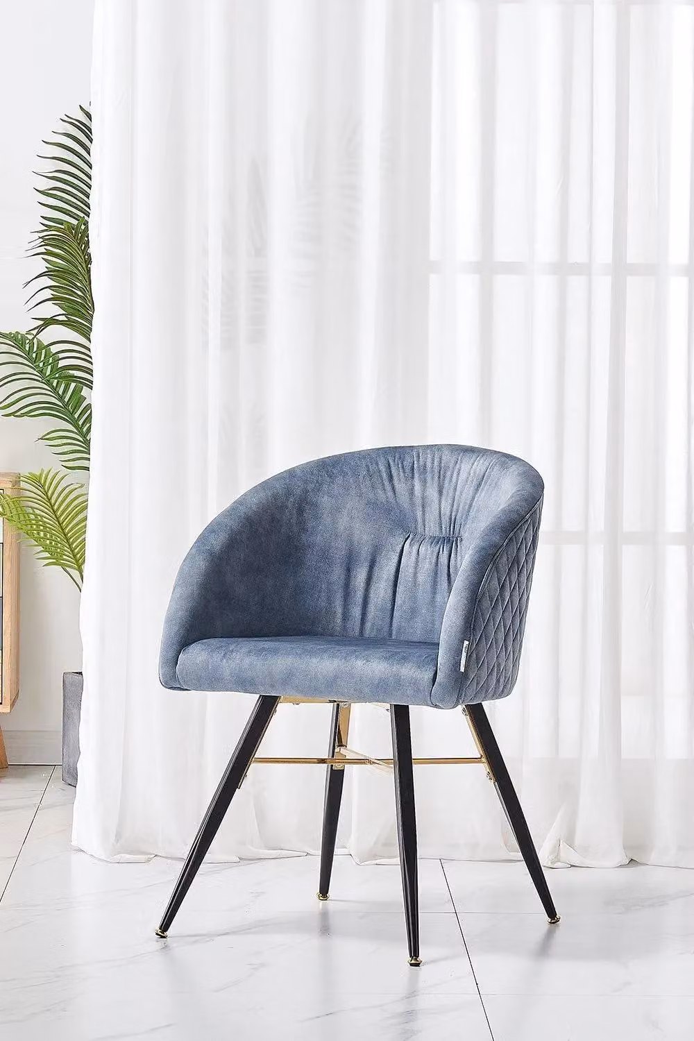 Life Interiors Set of 4 Vittorio Velvet Dining Chairs with Black Metal Legs in Grey – 1